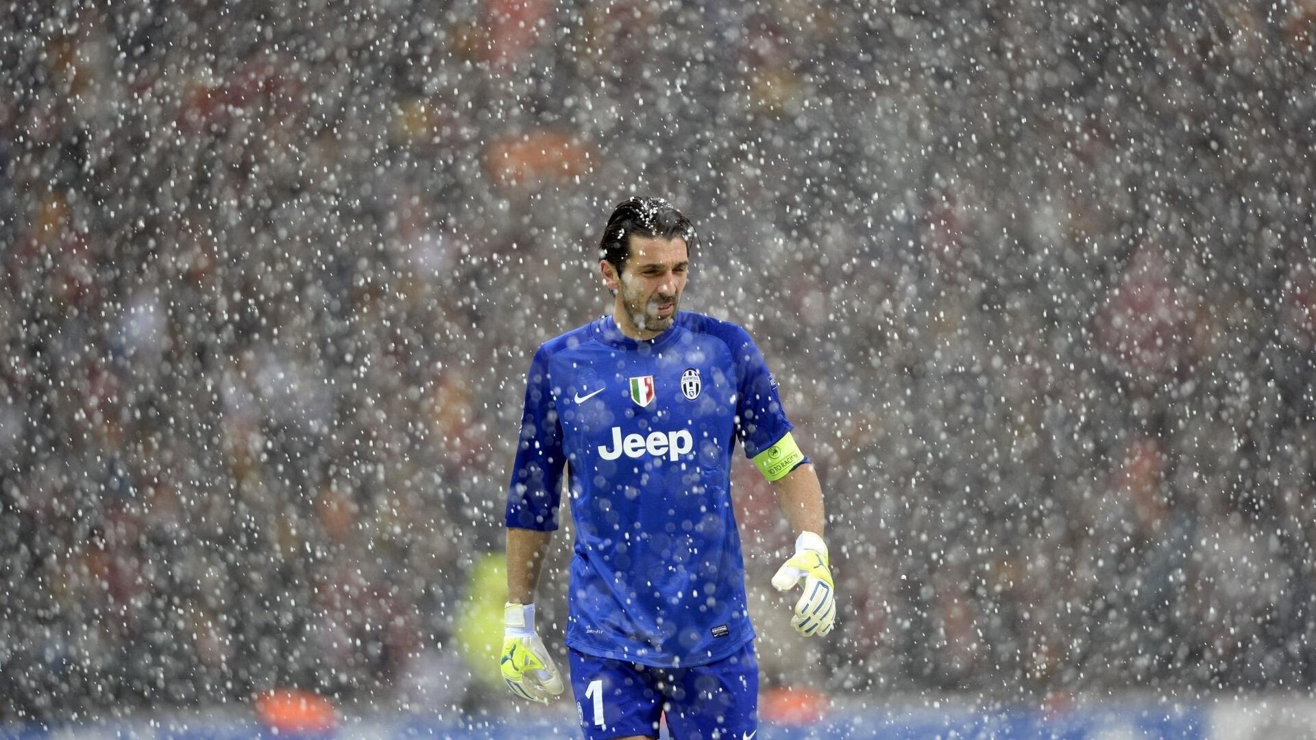 国乒小将闪耀国际赛场 力克强敌斩获冠军